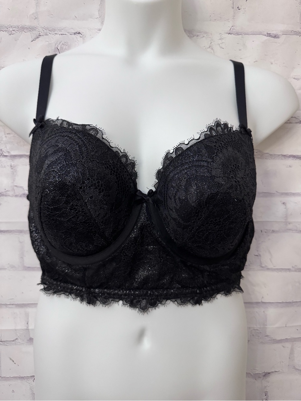 Cacique Bra Plus 40D Lightly‎ Lined Balconette Black Silver Lace Sexy Lingerie